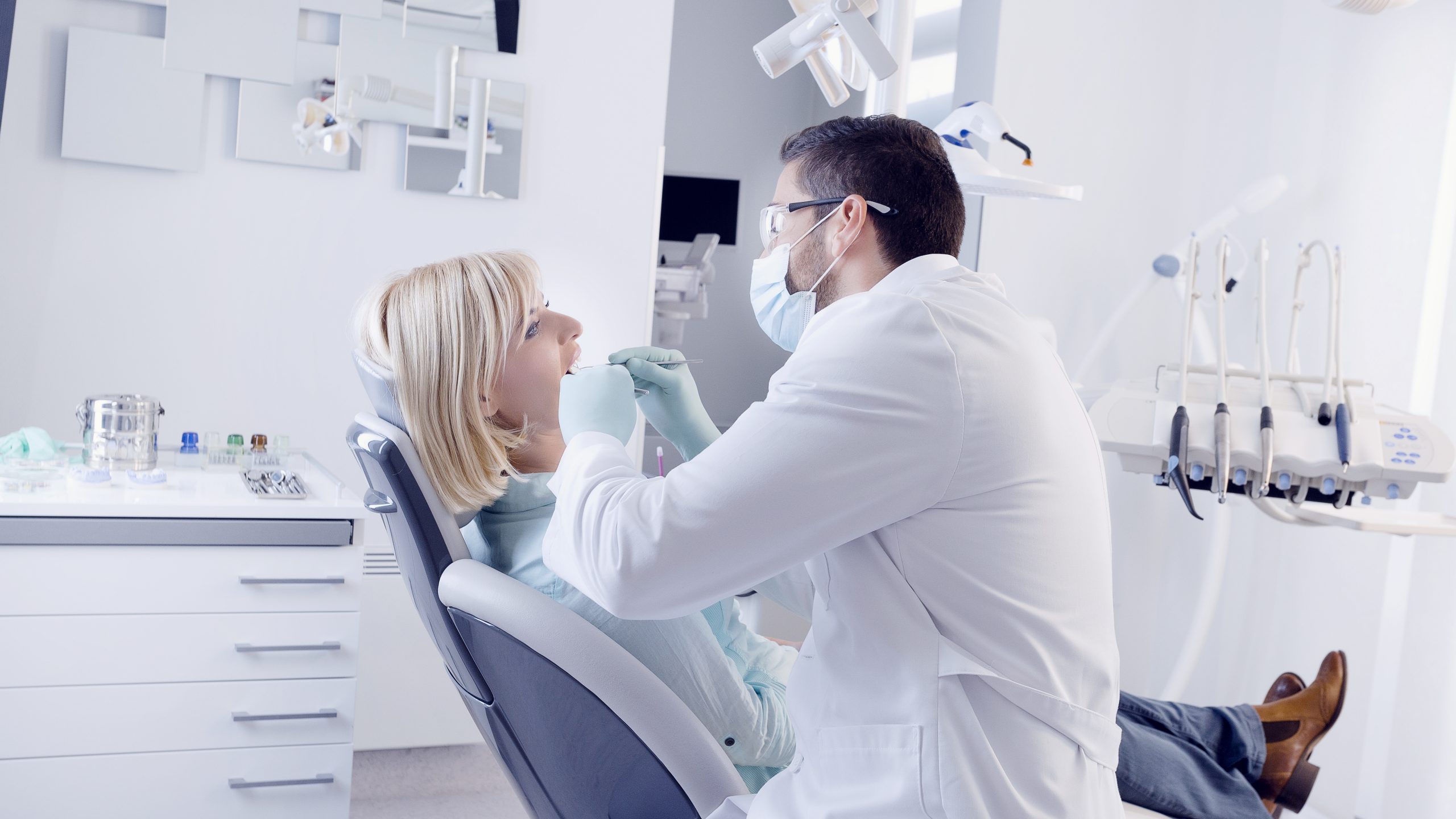 Dentist in Roy, WA